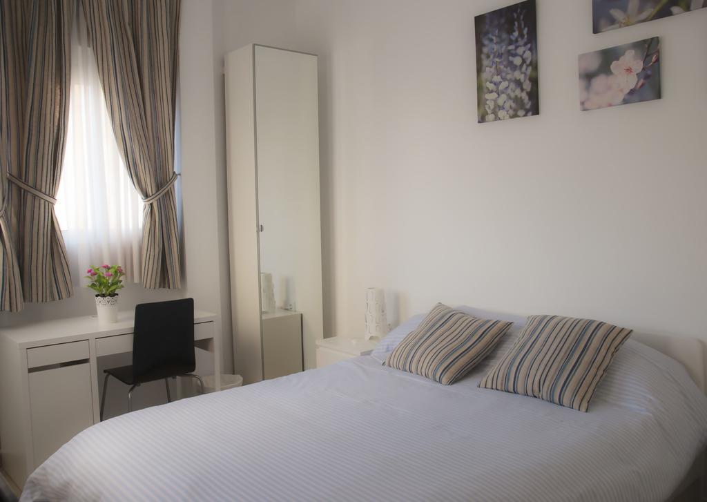 Sunnylivings Hotel Seville Exterior photo