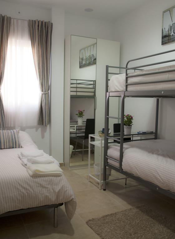 Sunnylivings Hotel Seville Exterior photo
