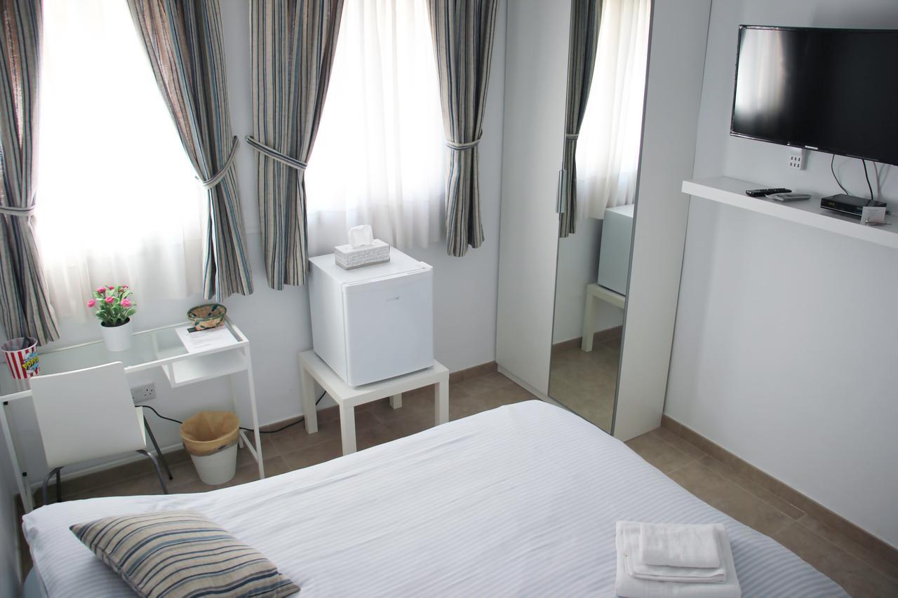 Sunnylivings Hotel Seville Exterior photo